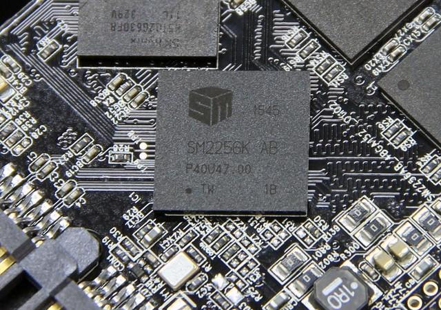 DIY从入门到放弃：买机械硬盘不会后悔-第5张图片-贝塔运维