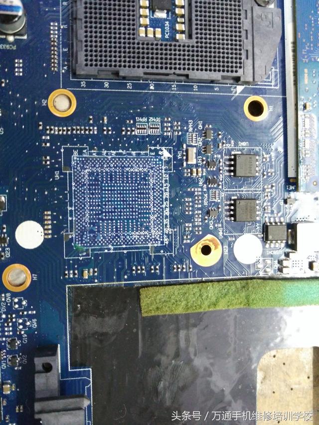 ThinkPad E440时触发时不触发维修实例 华强北万通笔记本维修-第3张图片-贝塔运维
