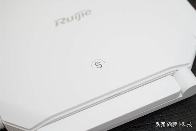 8天线WiFi6，256台设备同时上网，锐捷星耀X32评测-第5张图片-贝塔运维
