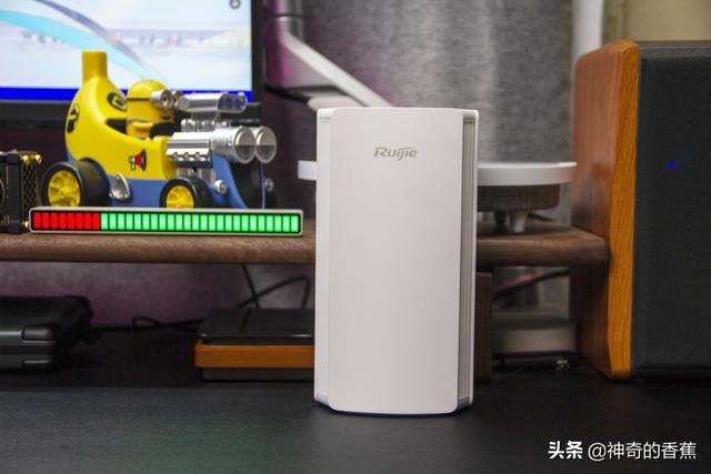 高颜值WIFI6一键mesh组网性价比首选锐捷星耀M18路由器-第2张图片-贝塔运维