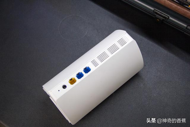 高颜值WIFI6一键mesh组网性价比首选锐捷星耀M18路由器-第5张图片-贝塔运维