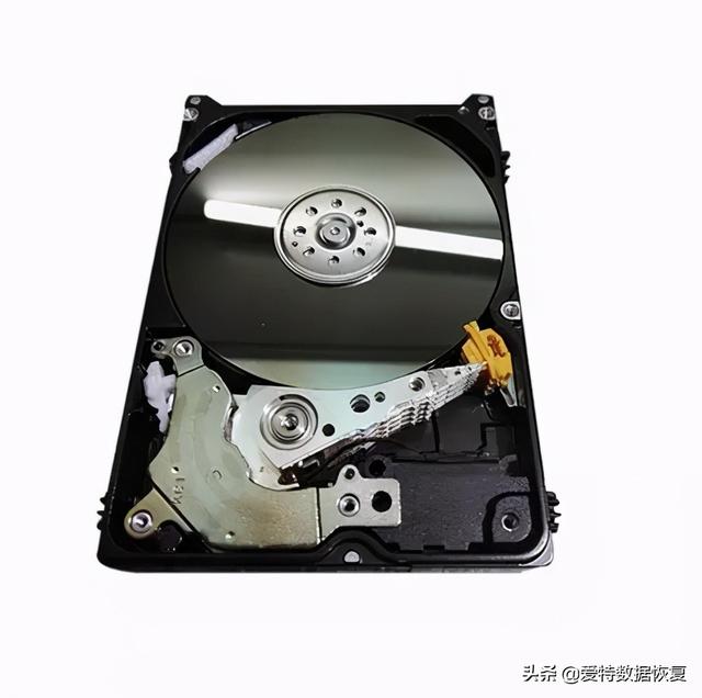 移动硬盘常见故障以及数据恢复方法-第2张图片-贝塔运维